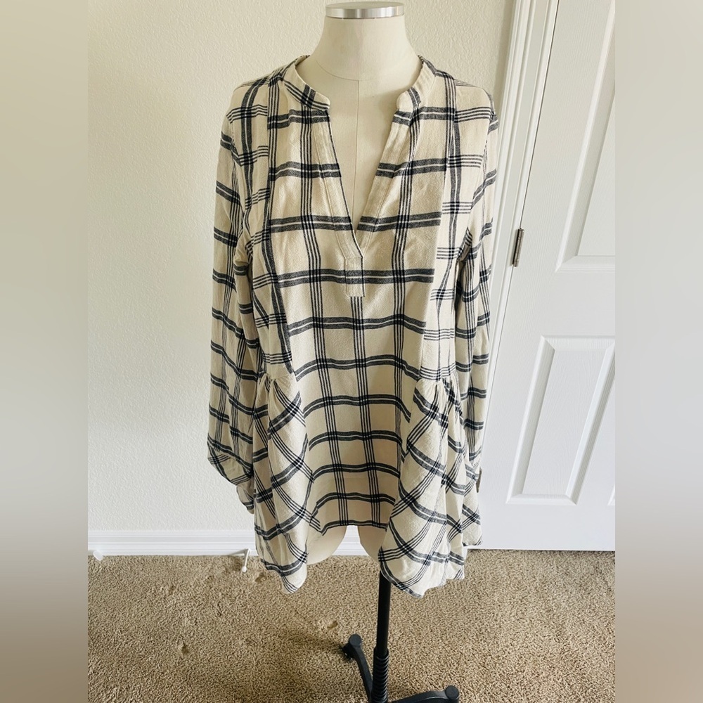 Oddi plaid and floral tunic